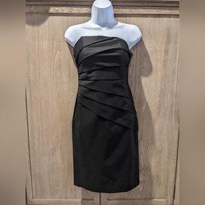 White House Black Market strapless black dress - 00